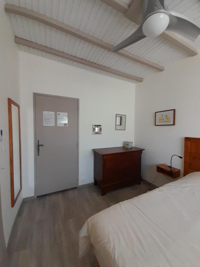 La Pause Sous Le Pin B&B Chambres D'Hotes Capestang Zewnętrze zdjęcie